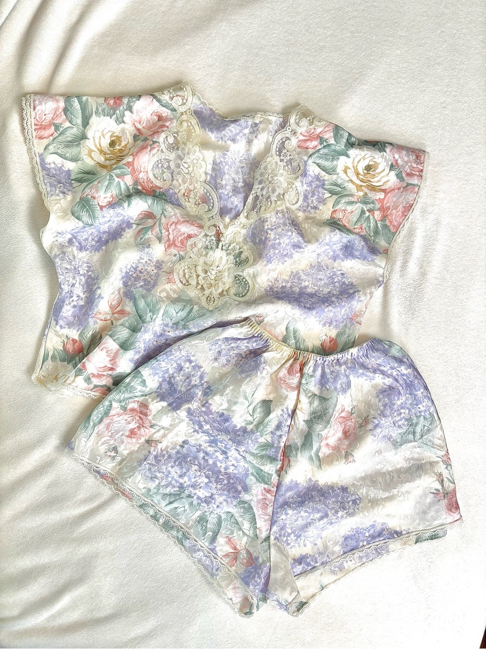 VTG Lucie Ann II Sweet Floral & Lace Lingerie Sleep Set Camisole Shorts, Size S